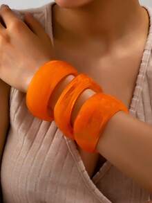 1 pezzo Bracciale asimmetrico oversize in acrilico, effetto tie-dye alla moda, stile Y2K, adatto per autunno/inverno, stile vintage versatile - Arancia - Visualizzare 3