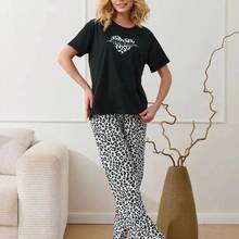 Camiseta de algodón de manga corta estilo europeo y americano con estampado de corazones, versátil y holgada, de alta calidad y comodidad para el verano. - Negro - Ver 2