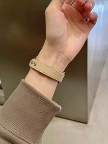 智能手表腕带，采用简约双面超细纤维皮革材质，兼容9/加大/8/7/6/5/4/3/2/1系列，兼容38/40/41/42/44/45/49毫米表带尺寸 - 彩色 - 查看 5