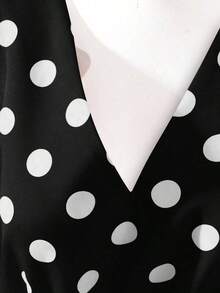 Vestido de línea A con cuello en V sin mangas, estampado de lunares y lazo en la cintura, adecuado para el Día de San Valentín y citas - Negro - Ver 6