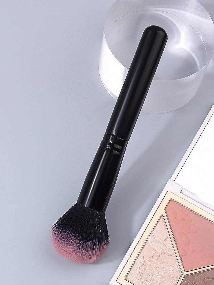 1 cọ trang điểm đa năng, cán đen, lông cọ màu hồng gradient, mềm mại, lý tưởng để tán phấn má hồng, phấn tạo khối và phấn bắt sáng.