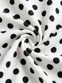 Top bandeau ajustado minimalista casual de mujer, bajo asimétrico, estampado de lunares, conjunto de verano - Blanco - Ver 6