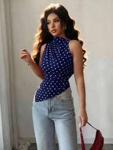 Raffinéa Camiseta de tirantes ajustada con dobladillo asimétrico y lunares rojos para mujer - Azul marino - Ver 6