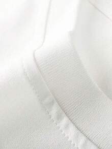 Women's Casual Parisian Romantic Graphic T-Shirt, Black Short Sleeve Drop Shoulder Crew Neck Top, Light Stretch Knit Fabric AGAD - 白色 - 查看 4