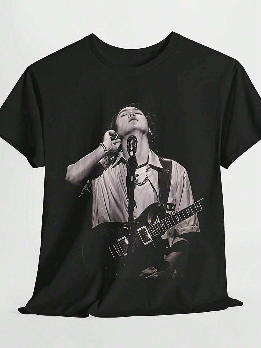 New T-Shirts For Men And Women 2026, Unisex T-Shirts With Retro Band Print, Soft, Suitable For All Seasons, A Must-Have Urban Casual Fashion Item, Versatile For All Seasons, Affordable For Everyday Wear And For Fans And Friends - 220G, Plus Size. - 黑色 - 查看 1
