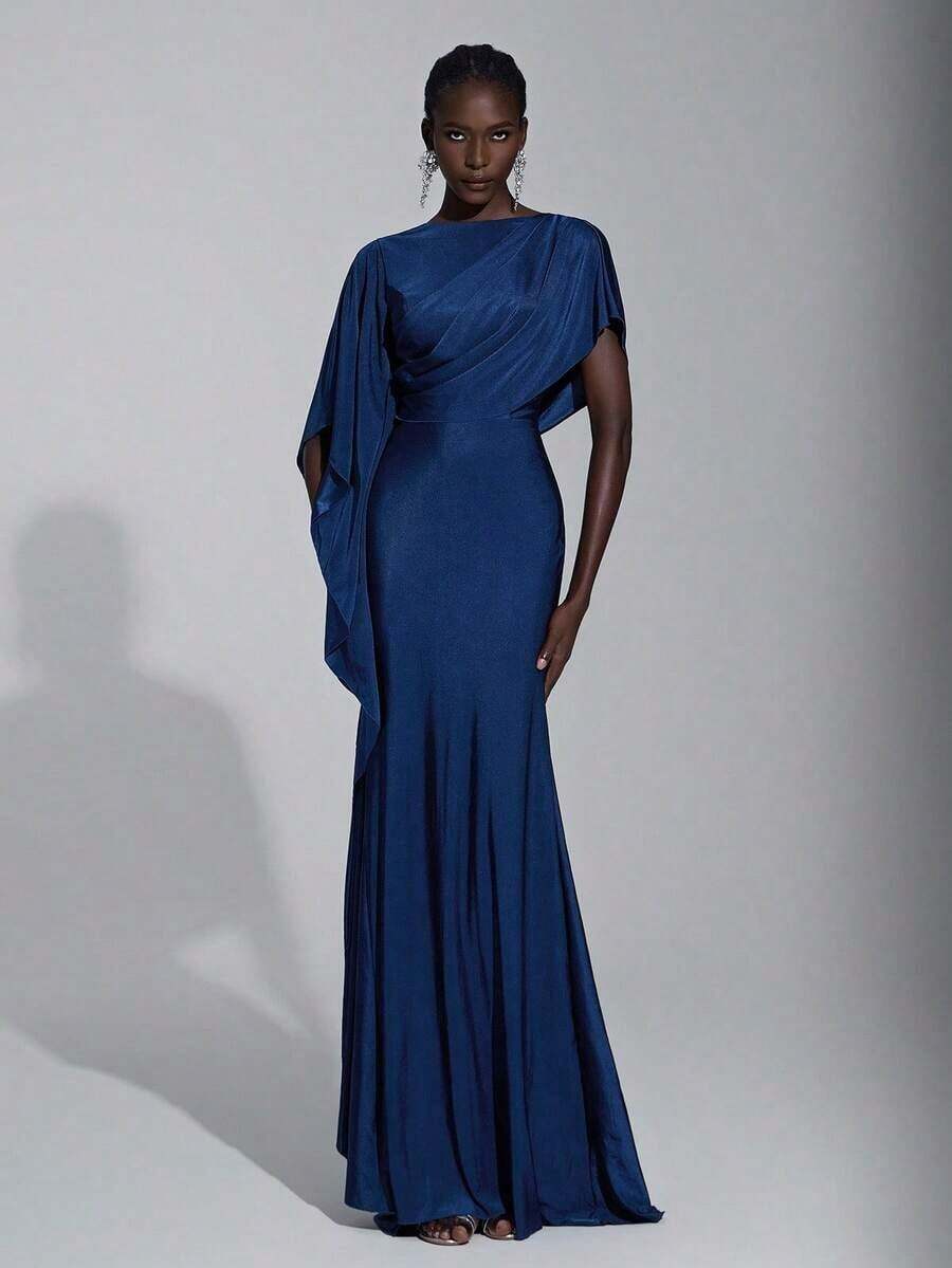 Elegante y lujoso vestido de dama de honor con abertura y volantes en las mangas, de satén azul marino - Azul - Ver 1