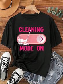Camisetas Gráficas de Ropa Festiva de ClassicWo, Camiseta de Wo con la Frase "CLEANING MODE ON" y Patrón de Mopa y Cubo, Diseño Estilo Switch, Camiseta de Algodón Colorida, Nueva Camiseta de Manga Corta de Verano, Camiseta Estampada Casual de Moda, Ropa Elegante de Wo, 100% Algodón, Camiseta Retro con Patrón Divertido para Vacaciones de Verano, Éxito de - Negro - Ver 1