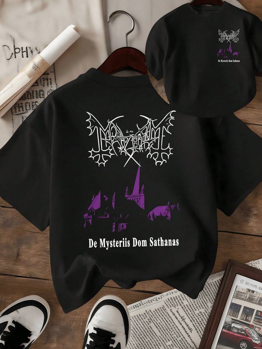 Gothic Figure With Purple Church In Dark Contrast That Evokes A Deep Mystery And Symbolizes Hidden Spiritual Power. Women's Double-Sided Casual Elegant T-Shirt - 黑色 - 查看 1