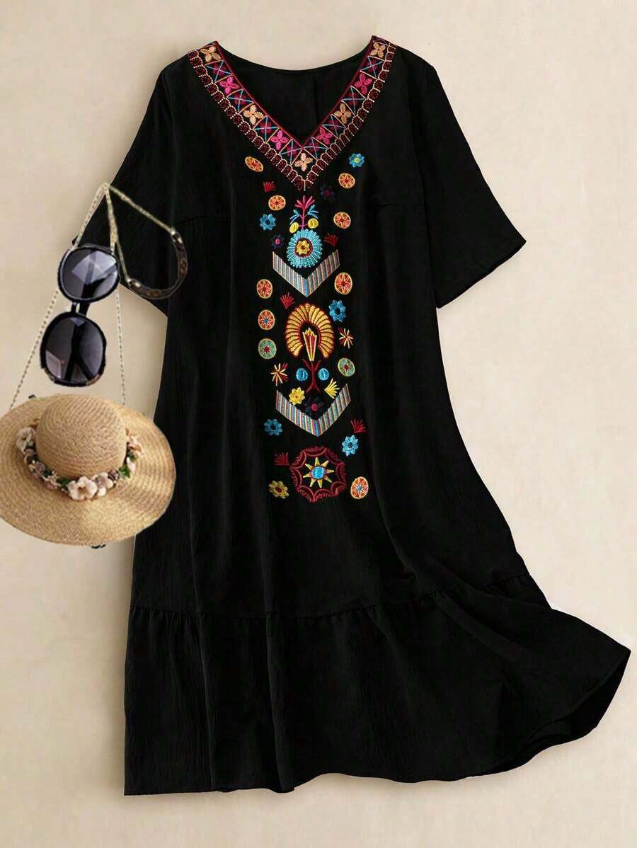 Vestido casual de manga corta con bordado para mujer talla grande, adecuado para ocio y vacaciones - Negro - Ver 1