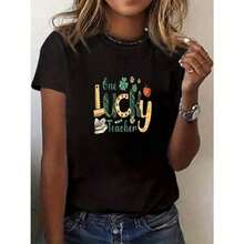 Women's 'One Lucky Teacher' Graphic Design T-Shirt By SimpieAndVersatileDesign - Adorable Animal And Letter Design, Casual Black T-Shirt For Spring/Summer, Perfect For St. Patrick's Day And Casual Wear, Teacher T-Shirt, Cotton T-Shirt - 黑色 - 查看 7