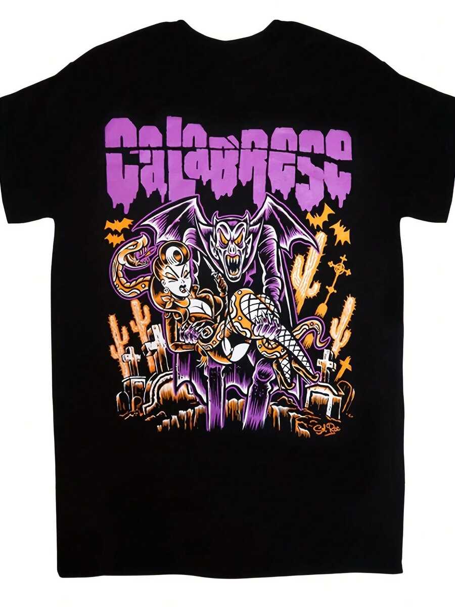 Camiseta con estampado de la banda Calabrese para la noche de Halloween | Regalo de cumpleaños para él, camiseta negra con vibrante tema festivo morado, diseño de murciélago naranja espeluznante y cactus, estampado de ataúd, manga corta casual unisex para adultos, cuello redondo, tela de elasticidad media, una camiseta de manga corta adecuada para el hogar, uso diario, fiestas y viajes-perfecta como regalo para amigos o familiares. - Negro - Ver 1