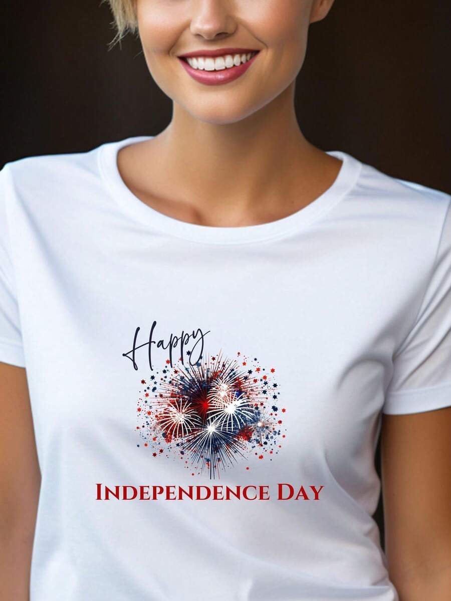 Independence Day T-Shirt With Red, White, And Blue Fireworks. Wear It To Celebrate The 4th Of July At A Party Or Barbecue. Unisex 220g Pure Cotton T-Shirt. Ideal Weight For All Seasons, Suitable For Both Men And Women. Durable, High-Quality Fabric That Is Soft To The Touch And Long-Lasting. Breathable Top. Suitable For Women In Spring And Summer, Holidays, Mother's Day, And Independence Day. - 白色 - 查看 1