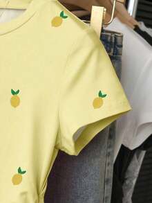 Blusa casual de mujer, con diseño estampado de cerezas elegante, cintura fruncida favorecedora, adecuada para verano, vuelta al colegio, uso diario, fiesta, cita, que llama mucho la atención - Amarillo - Ver 4
