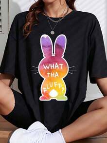 Camiseta Blanca Oversize con Estampado de Conejo Arcoíris "What Tha Luff" para Uso Casual - Negro - Ver 1