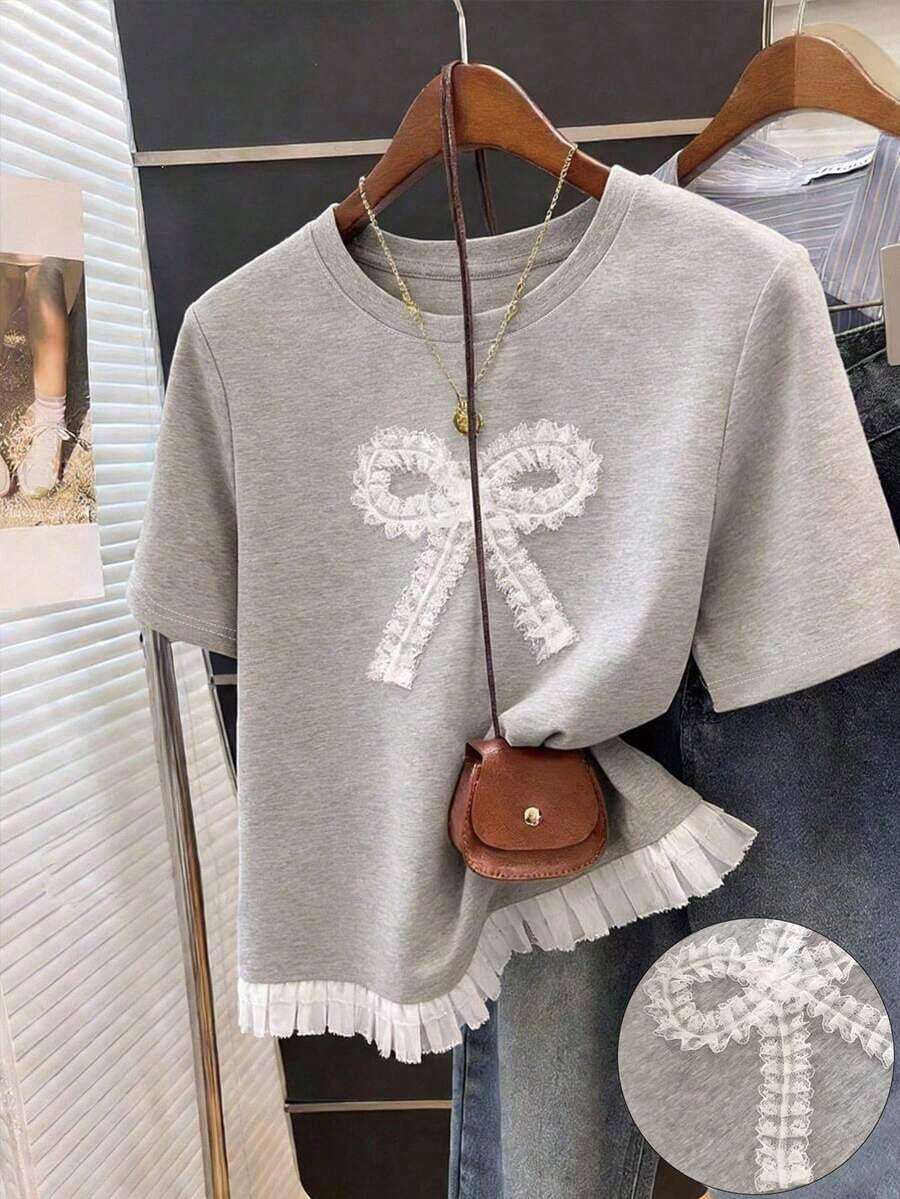 Camiseta de manga corta casual de mujer con dobladillo de volantes en contraste para el verano - Gris Claro - Ver 1