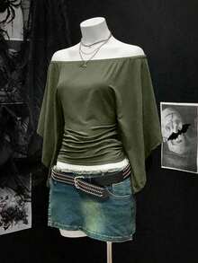 Camiseta retro sexy de mujer con hombros descubiertos, cintura ceñida y pliegues de unicolor - Verde militar - Ver 4