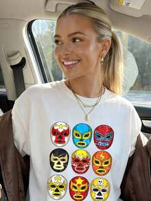 Vintage Lucha Libre Masks T-Shirt - Mexican Wrestling Retro Graphic Tee. Women's Fashionable Casual T-Shirt With Creative Print, Short Sleeve, Round Neck, For Spring And Summer. Festive Celebration Shirt, Party Wear Top. - 白色 - 查看 1