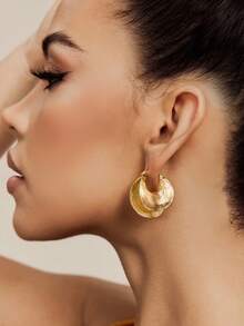 Altistry 1 Pair Exaggerated Metal Asymmetrical Spiral Striped Hoop Earrings, Suitable For Daily Wear For Women - Gold - View 2