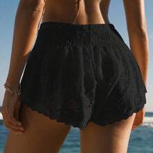 Women's Elastic Waist Black Hollow Out Shorts, Vacation Swimsuit Cover Up Shorts - Negro - Ver 3