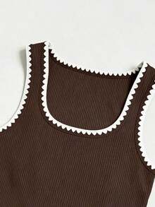 Camiseta de tirantes de cuello cuadrado con contraste de color estilo retro francés, camiseta sin mangas minimalista y versátil de ajuste ceñido y sexy, de tejido de punto bordado con conchas, adecuada para salir, ir al trabajo, ir a la escuela - Café integral - Ver 4