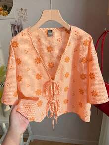 Camisa de mujer de rayas huecas con bordado y lazo para vacaciones, top de verano azul, cubrecosturas de playa; Camisa con lazo, top rojo y blanco; Top con flores 3D - Naranja - Ver 1