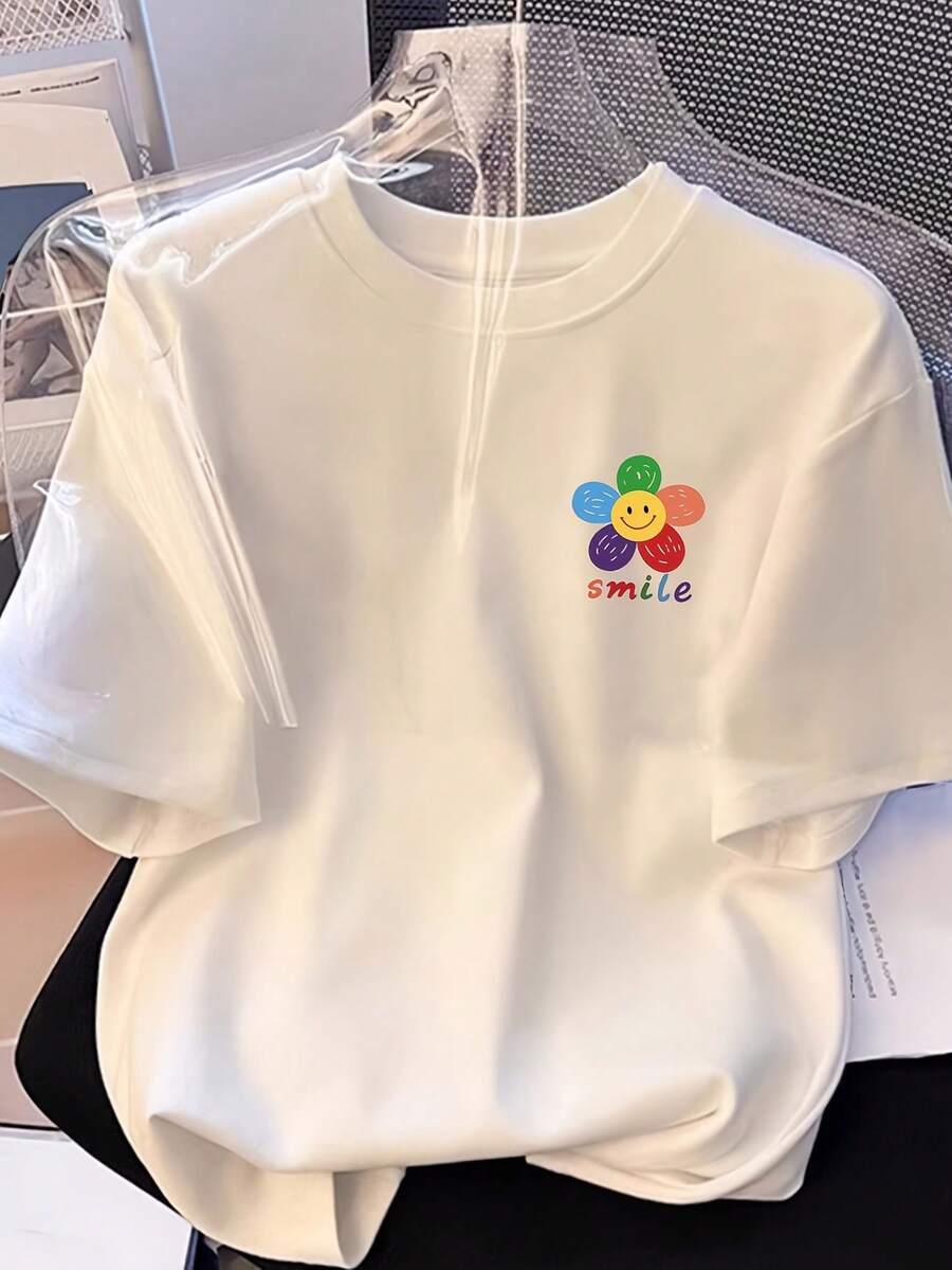 Women's Oversized T-Shirt With Happy Face Print And Letters - White, Casual, Round Neck, Short Sleeve, Loose Fit For Casual Outfits, All Season Comfort, Machine Washable - And Fashionable Women's T-Shirt, Relaxed Style, Fun Design, Durable Construction, College Style Y2k. - 白色 - 查看 1