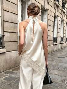Blusa de unicolor con cuello halter, recorte de encaje asimétrico y empalme, camisa elegante para el verano - Champán - Ver 2