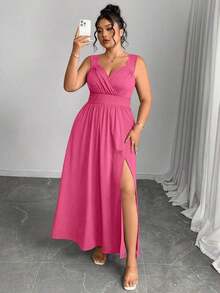 Elenzya Vestido línea A con cuello en V, contraste de encaje, tirantes finos y abertura para tallas grandes - Rosa Fucsia - Ver 1