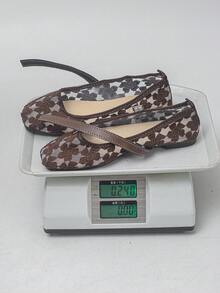 女鞋，尺码 35-43，新款春秋季低帮方头鞋，撞色时尚芭蕾舞鞋，网眼拼接玛丽珍鞋，通勤、办公皆宜，舒适优雅的巧克力棕色花卉拼接夏季一脚蹬凉鞋 - 巧克力棕色花朵拼接 - 查看 9