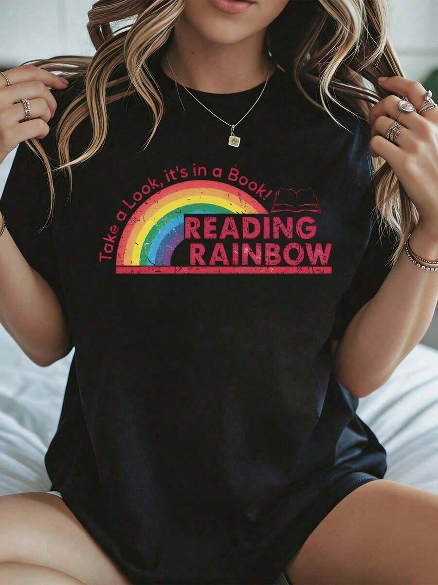 Camiseta Casual para Mujer con Estampado Vintage de Arcoíris: ", mira, está en un libro". Prenda Negra de Verano para el Hogar y Actividades de Ocio. - Negro - Ver 1