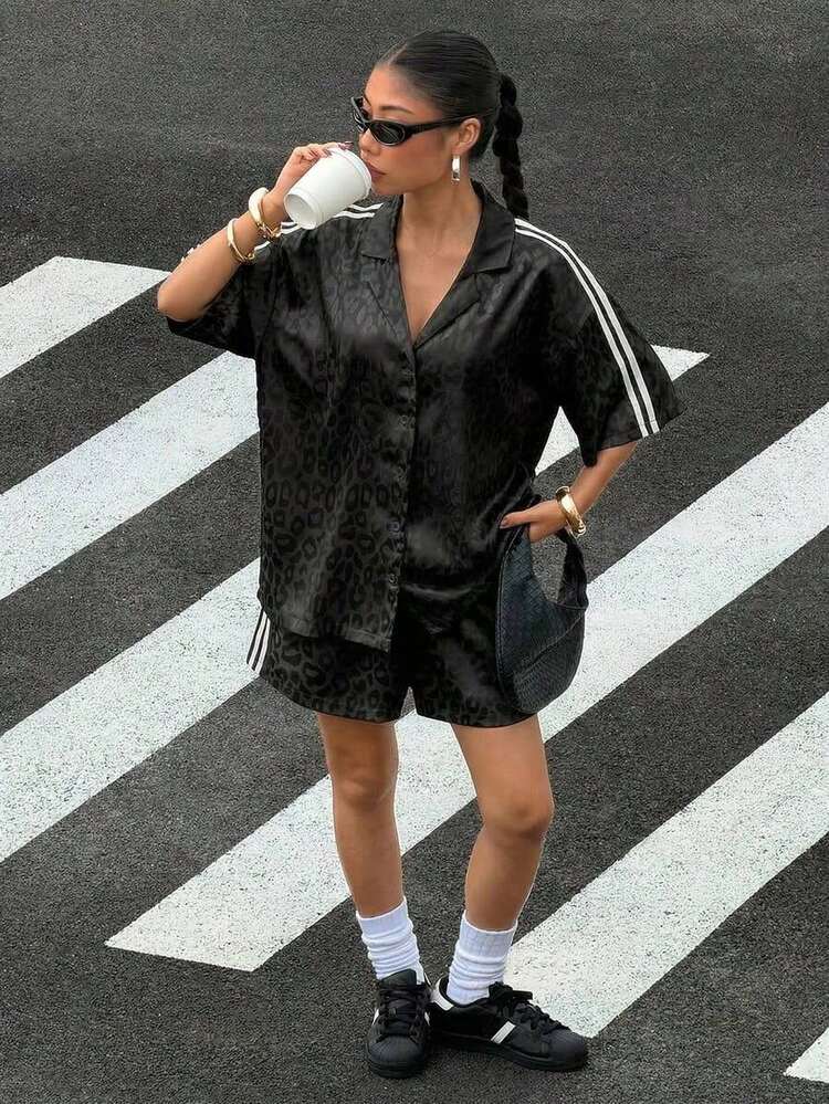 Muchic Conjunto de camisa holgada y pantalones cortos de estampado de leopardo jacquard negro para mujer, adecuado para uso al aire libre, conjunto de camisa y pantalones cortos de estilo callejero - Negro - Añade 4