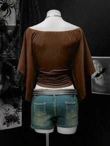 Camiseta retro sexy de mujer con hombros descubiertos, cintura ceñida y pliegues de unicolor - Marrón 2 - Ver 2