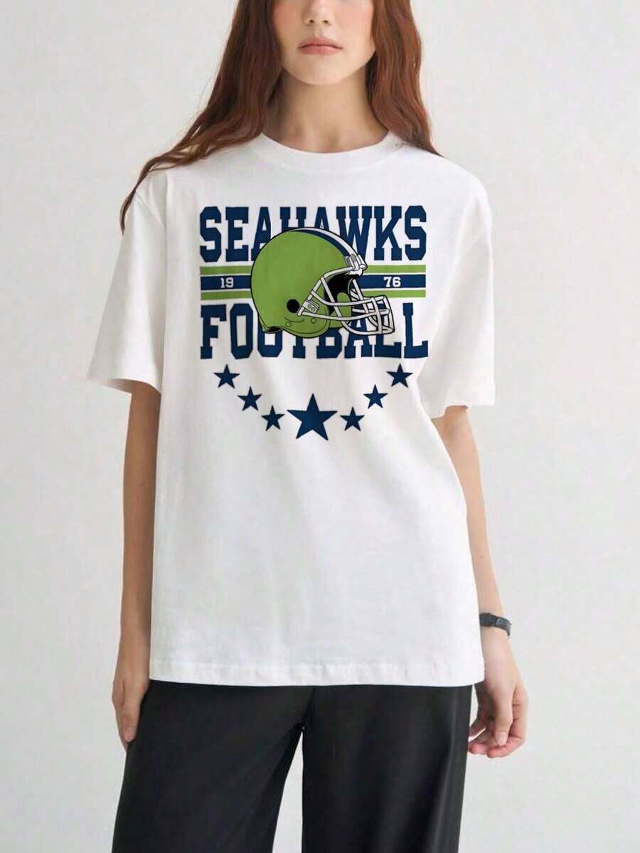 Women's Short-Sleeved T-Shirts With Interesting Prints, Beautiful Clothing. White T-Shirt With A Seahawks Football Helmet Print, 1976 Star Design, Casual Wear For Sports Fans. - 白色 - 查看 1