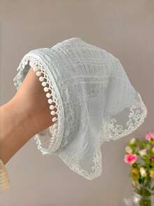 Pañuelo triangular de encaje estilo francés y campestre, elegante bandana con bordado floral, accesorio para el cabello de verano para playa y resort - Multicolor - Ver 22