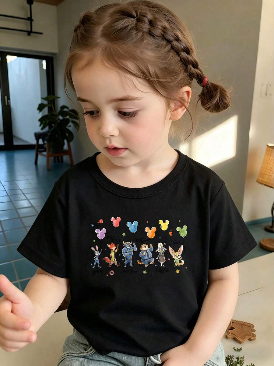 Disney Zootopia Girls' Short Sleeve T-Shirt, Featuring Judy Hopps, Nick Wilde, Chief Bogo, Clawhauser, Bellwether And Finnick Holding Colorful Mickey-Shaped Balloons, With Character Name Signatures Below, Perfect For Disney Park Trips, Casual Outings, School Days And Daily Wear, Made Of Soft Breathable Cotton Fabric, Shipped From UK Local Warehouse For Quick Delivery, Kids' Cute Themed Top For Little Girls. - màu đen - Xem 1