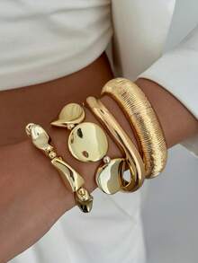 1-4 piezas Conjunto de pulseras con diseño geométrico asimétrico exagerado en forma de gota de agua, pulsera de metal gruesa con cierre ajustable, pulsera perfecta como regalo para mujeres para uso diario y decoración de fiestas - Amarillo Oro - Ver 5