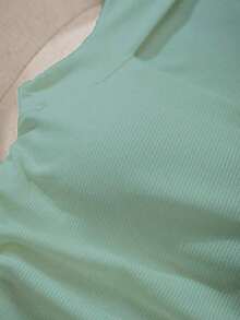 Camiseta sin tirantes con cuello cuadrado, cintura fruncida y sujetador acolchado sin aros - Verde - Ver 4