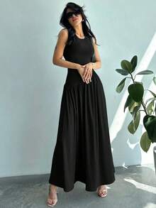Vestido largo de mujer sin mangas, cuello redondo, cintura fruncida, unicolor, estilo minimalista - Negro - Ver 5
