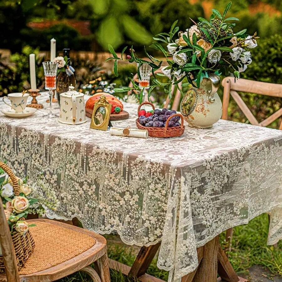 A Lace Tablecloth In French White, Suitable For Round And Rectangular Tables, Perfect For Tea Tables, Weddings, And Evening Parties - White - View 1