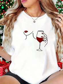 Camiseta personalizada para mujer, estampada con una mujer sosteniendo una copa de vino, camiseta blanca de manga corta y cuello redondo, lavable a máquina, estilo casual, ajuste cómodo, diseño moderno, versátil para uso diario, tela suave, estilo a la moda. Blusas Bonito 100% Algodón - Blanco - Ver 7