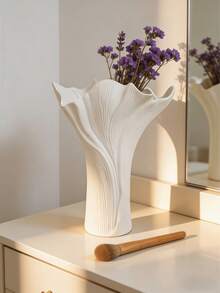 1pc White Vase With Ruffled Texture, Suitable For Living Room, Bedroom, Office, Dining Table, Window Sill, Entrance, Wedding Centerpiece Decor, Modern Minimalist Home Decor - Multicolor - View 5