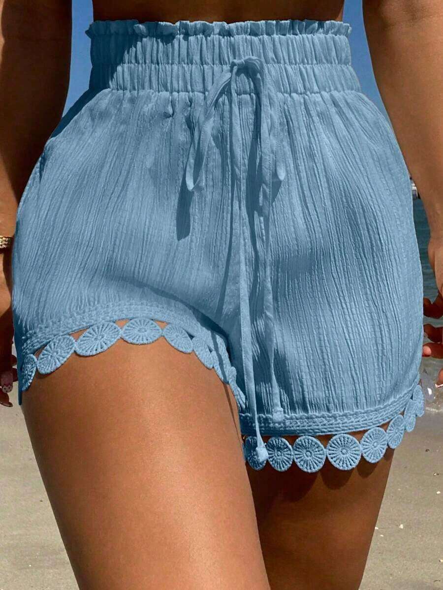Conjunto de 3 piezas de ropa de verano para vacaciones en la playa para mujer: Cubrecostos con cintura anudada y encaje, Top de traje de baño, Shorts - azul cielo - Ver 1