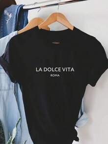 Retro Graphic[Bold Design] Elegant Women'S Summer Casual T-Shirt With "LA Dolce Vita Roma" Print - Round Neck, Short Sleeve, Lightweight Polyester, Perfect For Vacation Or Festival Gift,Camisetas populares de  para uso diario,Ropa de verano, ropa para niños y niñas,camisetas de apoyo para el Mundial,Camisetas del Mundial 2026,Camisetas estampadas,Camisetas estampadas, - Negro - Ver 6