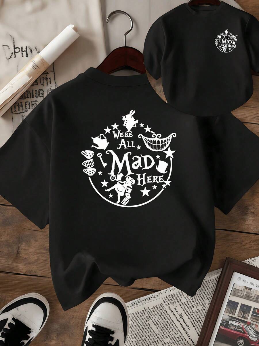 Symbols Of A Fantasy Where Clocks, Tea, And Stars Represent Creative Freedom And Joyful Madness, Inviting You To Celebrate Every Moment With Humor And Charm. Women's T-Shirt With Double Print Inspired By Magical Worlds. - 黑色 - 查看 1