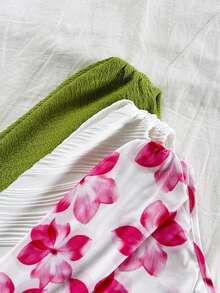 Top corto sin mangas con volantes y estampado de flores rojas, corte asimétrico, adecuado para el verano y vacaciones - Multicolor - Ver 3