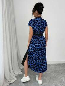 Vestido largo de manga corta para verano 2025, nuevo, con bolsillo, abertura lateral, cinturón y lazo, estampado de leopardo, para uso casual y de viaje - Azul - Ver 2