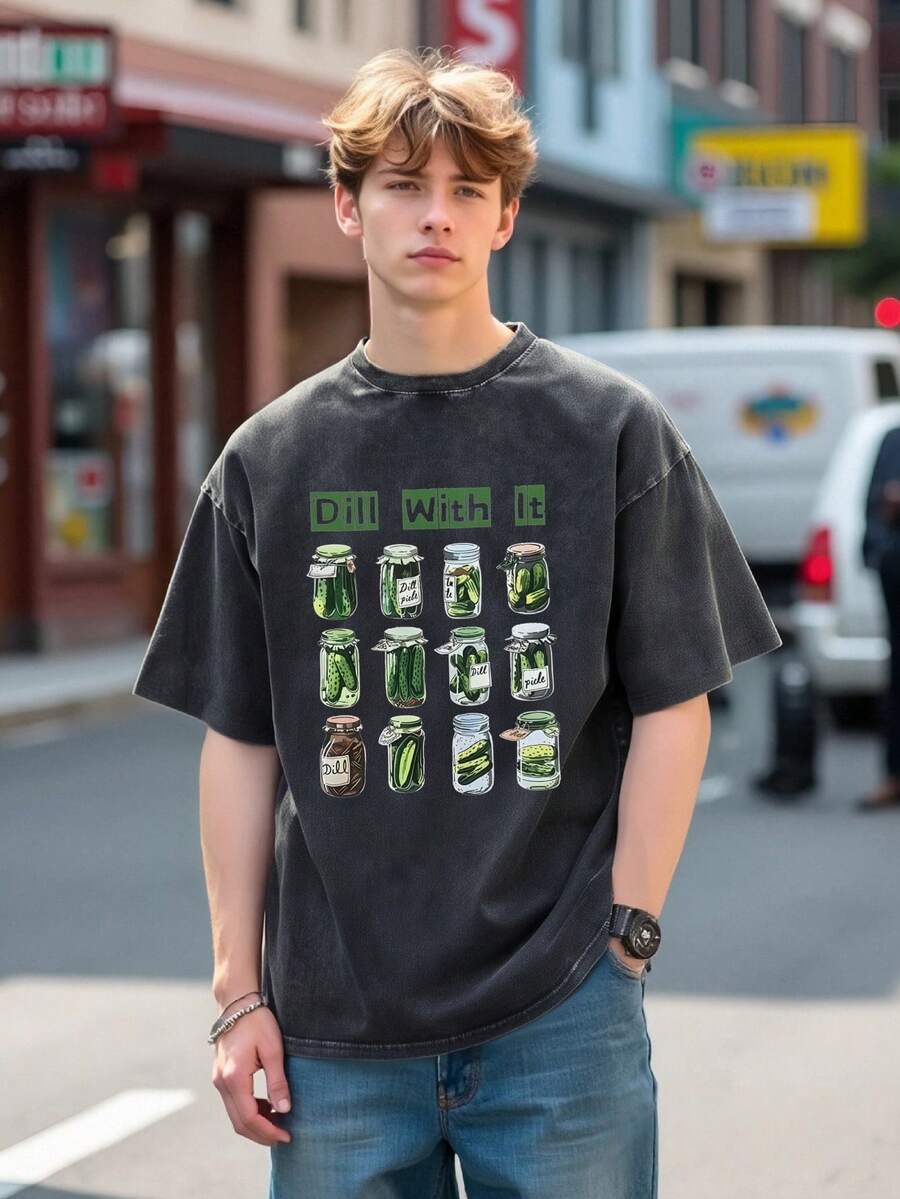Camiseta lavada, corte holgado, negra, con estampado de un tarro de encurtidos, adecuada para uso casual diario. - Negro - Ver 1