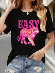 Soft Fabric T-Shirt - Women's Casual Style With EASY Tiger Print In Pink. Pure Cotton Summer T-Shirt With A Round Neck. Casual Short-Sleeved Top. Unique Design For Everyday Wear. Loose Fit, Breathable And Soft. Perfect For Vacation Outfits And Days Off. Fashionable T-Shirt. - 黑色 - 查看 8