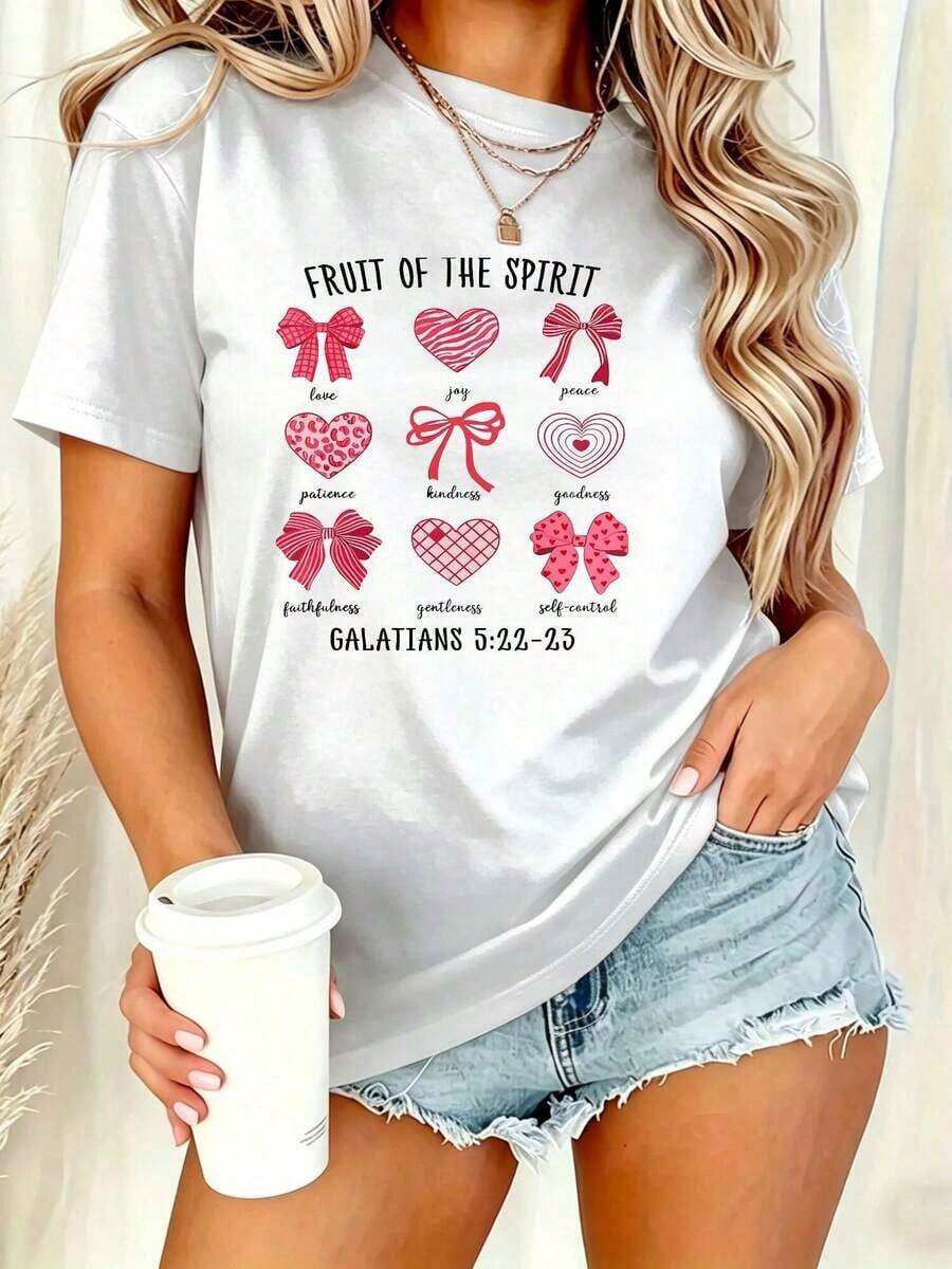 Camiseta Vintage de Nuevo Estilo con Estampado "Fruto del Espíritu Corazones Cristianos Galateses 522 23", Manga Corta, Cuello Redondo, Top Casual para Verano y Primavera, Ropa de Mujer, Camiseta de Moda para Mujer, Fresca y Cómoda - Blanco - Ver 1