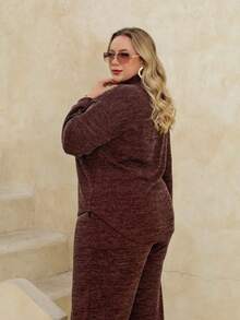 Cecilia Women's Plus Size 2-Piece Knit Set, Elegant And Comfortable Ribbed Knit, Winter 2026; Women's Plus Size Set (G1 G2); Long Blazer Jacket, Covers Buttocks, Long Sleeves With Cuffs, Buttons And Functional Pocket; Women's Wide Leg Pants, High Waist With Elastic Waistband; Women's Casual Chic, Sophisticated, Modern, Versatile And Timeless Set; Complete Women's Look, Comfortable, Warm And Cozy For Cold Weather; Women's Plus Size Clothing For Work, Outings, Dinners, Travel, Everyday Wear; Women's Set With Perfect Fit And Soft Touch; Women's Set In Black, Brown, Marsala, And Military Green; Women's Autumn/Winter Set, Immediate Shipping, New Release 2026; Elegant Plus Size Women's Clothing; Stylish, Practical And Comfortable Women's Set; Premium Women's Set With Freedom Of Movement, Immediate Shipping - Rỉ Nâu - Xem 4